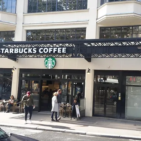 Guest house In - Nice Independent Comfortable Studio For One Guest Full Heart Of 1
